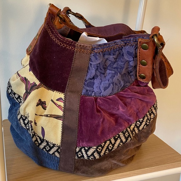 Lucky Brand Handbags - Lucky Purse